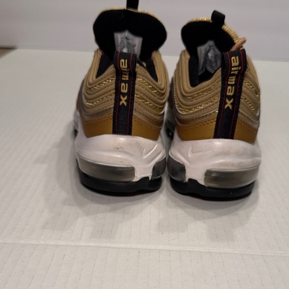Nike Kids Air Max 97 Metallic Gold with Red Accents Size 4 Unisex Retro design - Picture 7 of 8